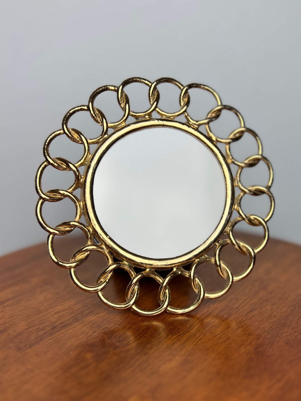 Vintage The Bombay Company Ornate Gold 3” Mini Round Frame Chain Link #1839238